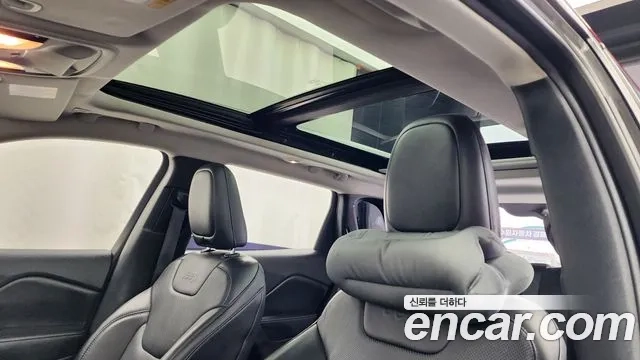 Jeep Cherokee (KL) id 2865381 из Кореи 10