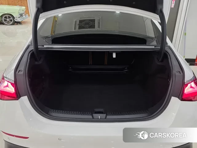 Mercedes-Benz E-Class W214 id 3605536 из Кореи 10