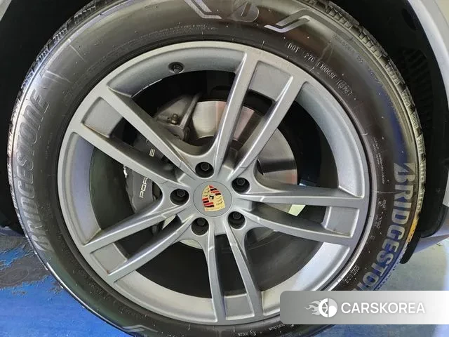 Porsche Cayenne (PO536) id 3618988 из Кореи 10