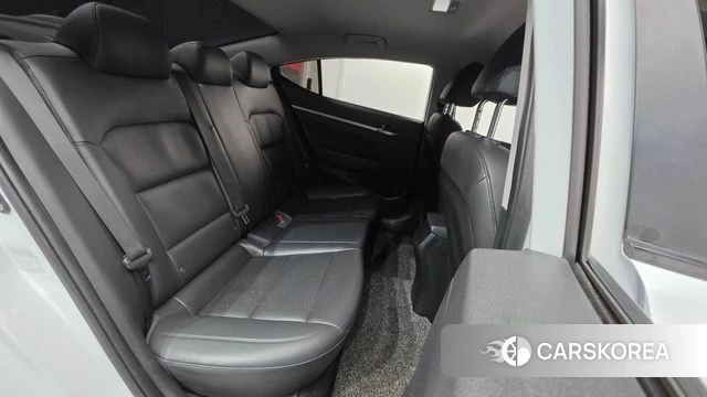 Hyundai The New Avante AD id 4384712 из Кореи 10