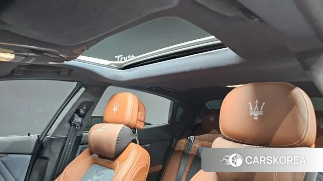 Maserati Quattroporte id 3509662 из Кореи 10