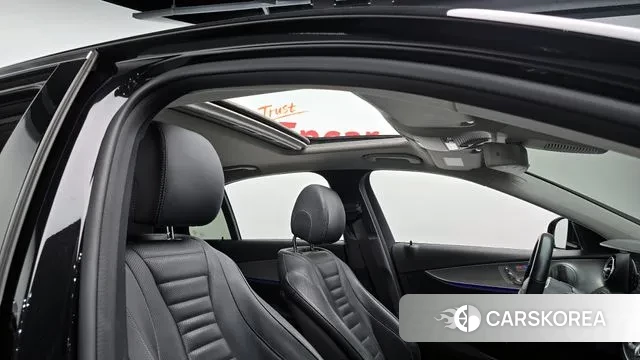 Mercedes-Benz E-Class W213 id 3723574 из Кореи 10