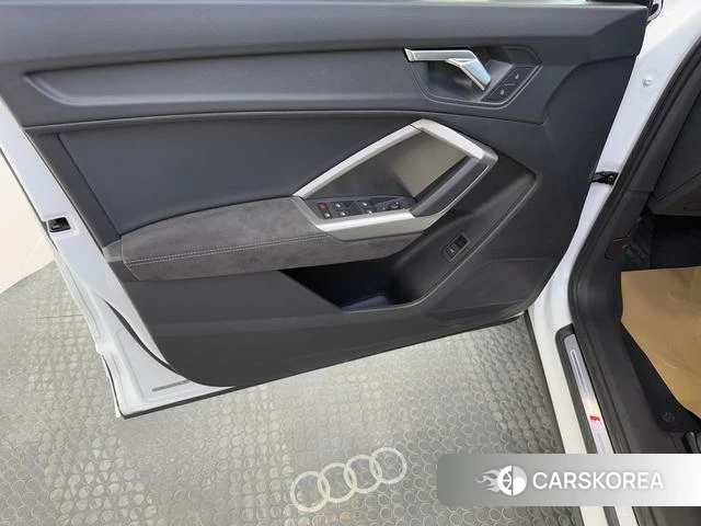 Audi Q3 id 4299845 из Китая 10