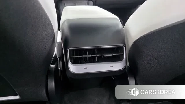 Tesla Model Y id 3533768 из Кореи 10