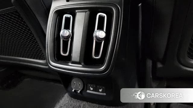 Polestar Polestar 2 id 3037418 из Кореи 10