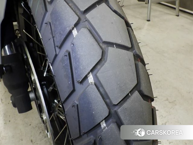 Honda X-ADV 750 id 3949811 из Японии 10