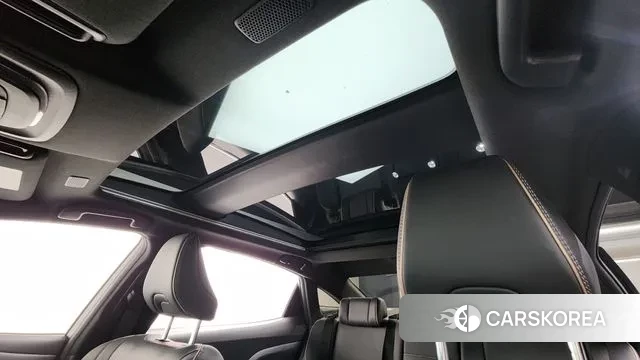 Toyota Crown Crossover id 3388360 из Кореи 10