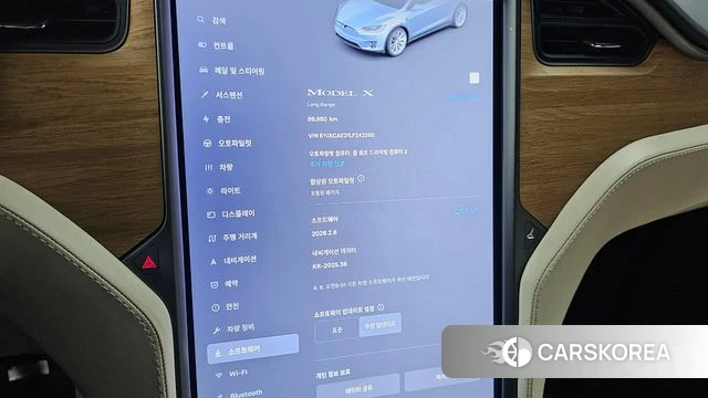 Tesla Model X id 3893502 из Кореи 10