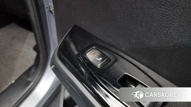 Ssangyong Torres id 3452867 из Кореи 10