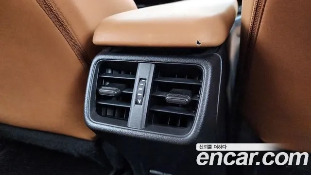 Lexus UX250h id 2876350 из Кореи 10