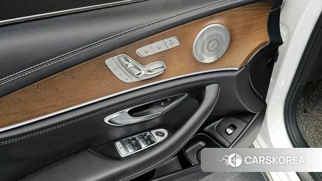 Mercedes-Benz E-Class W213 id 4304260 из Кореи 10