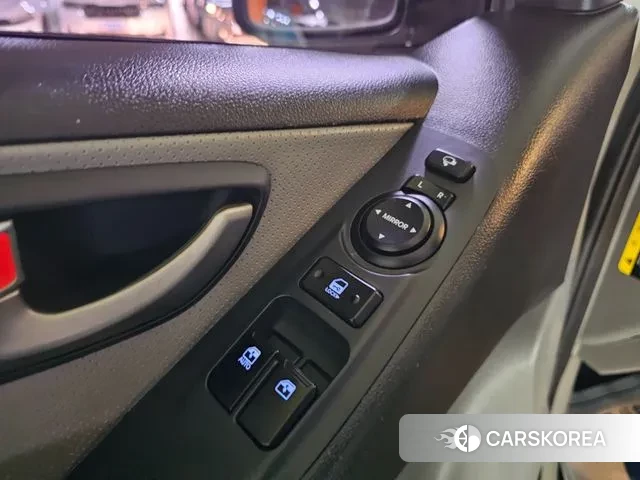 Hyundai The New Grand Starex id 3460054 из Кореи 10