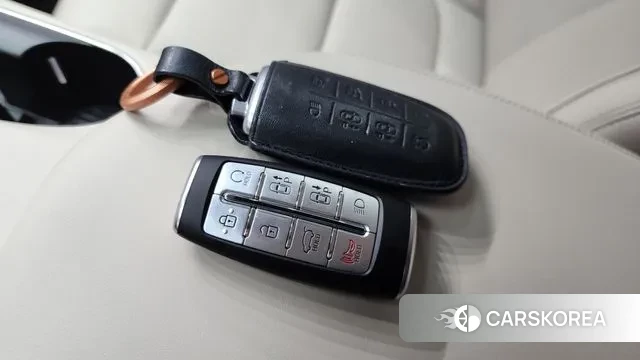 Genesis GV70 id 3278893 из Кореи 10