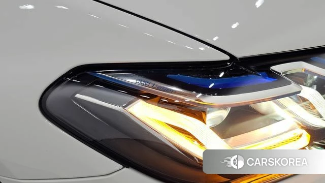 BMW 5 Series (G30) id 3940451 из Кореи 10