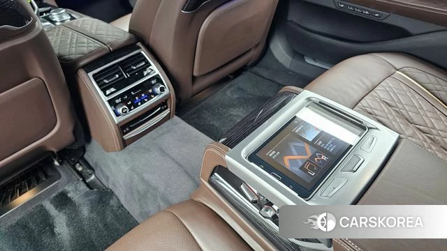 BMW 7 Series (G11) id 4586406 из Кореи 10