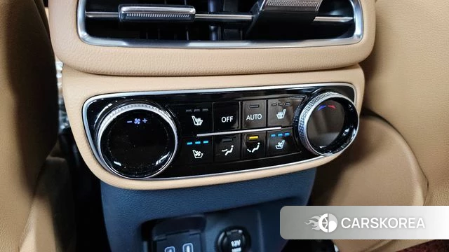 Genesis GV80 id 3852888 из Кореи 10