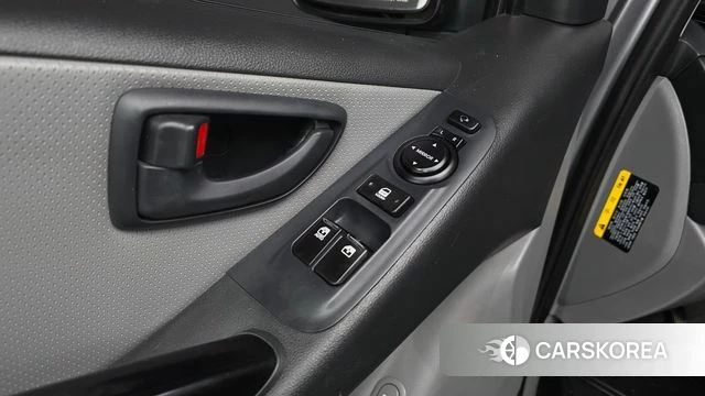 Hyundai The New Grand Starex id 4520279 из Кореи 10