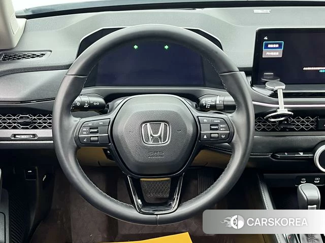 Honda Accord id 4261941 из Китая 10