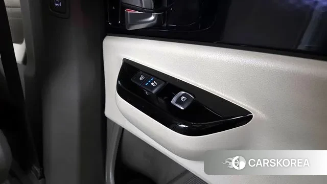 Kia Carnival 4th generation id 3348454 из Кореи 10