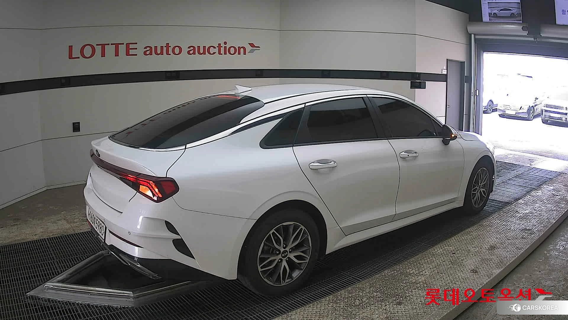 Kia K5 id 3888418 из Кореи 10