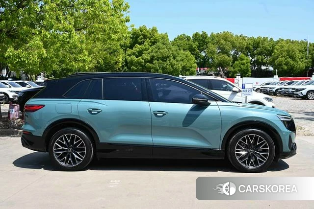 Audi Q5 e-tron id 4307736 из Китая 10