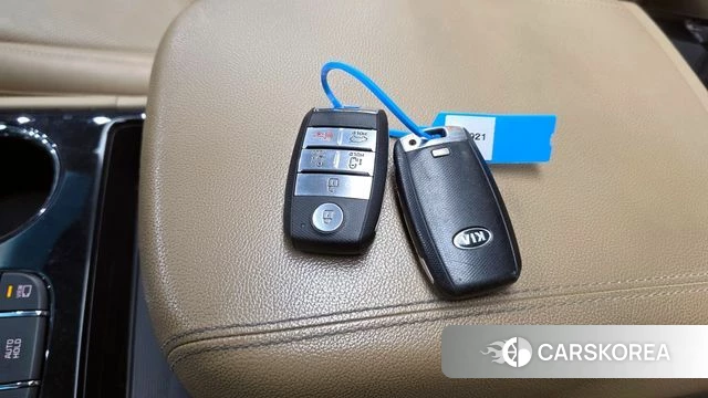 Kia The New Carnival id 4203890 из Кореи 10