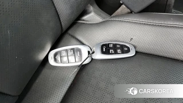 Hyundai Ionic 5 id 3406785 из Кореи 10