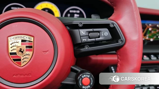 Porsche 911(992) id 3921571 из Кореи 10