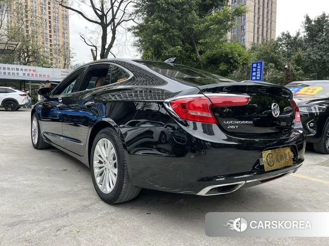 Buick Lacrosse id 4234843 из Китая 10