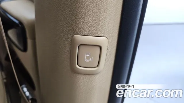 Kia The New Carnival id 2289016 из Кореи 10