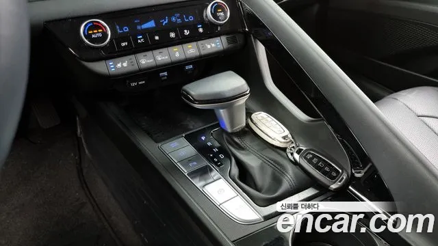 Hyundai Avante Hybrid (CN7) id 2669998 из Кореи 10