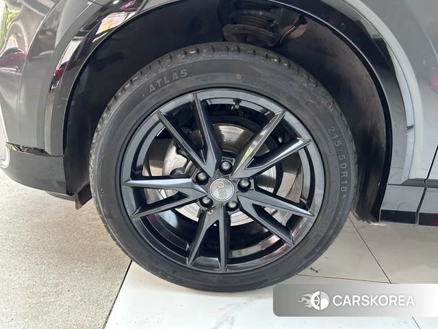 Audi Q2L id 4328778 из Китая 10
