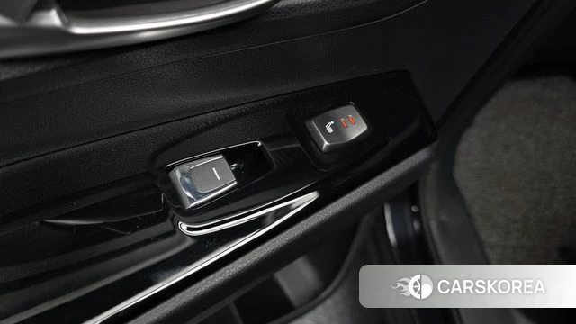 Ssangyong Beautiful Korando id 3879616 из Кореи 10