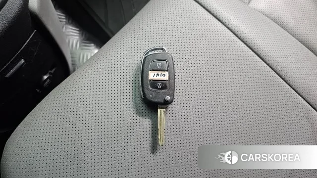 Hyundai The New Grand Starex id 3386115 из Кореи 10