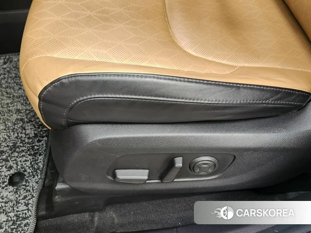 Kia Carnival 4th generation id 3792445 из Кореи 10