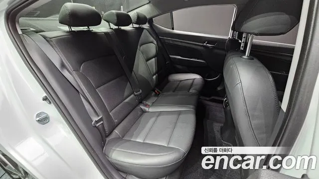 Hyundai Avante AD id 2840129 из Кореи 10