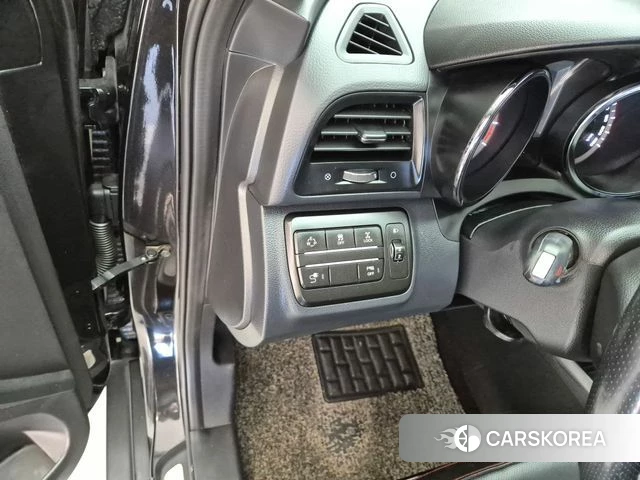 Ssangyong Tivoli Air id 4392679 из Кореи 10