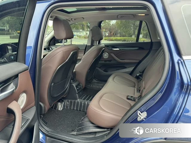 BMW X1 id 4320708 из Китая 10