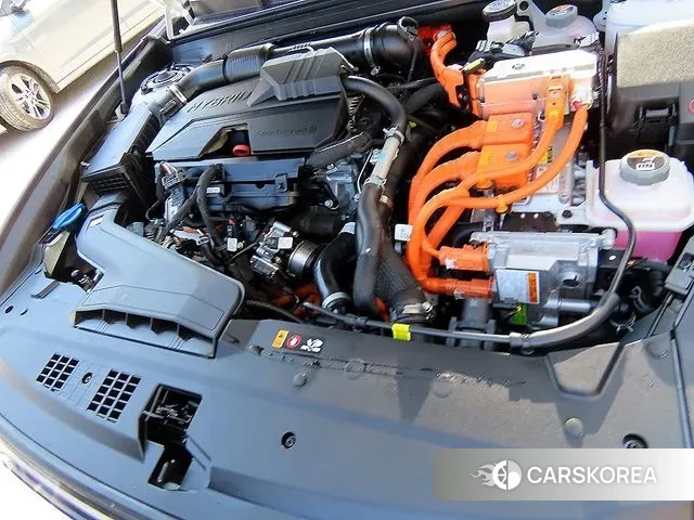 Hyundai Grandeur Hybrid (GN7) id 3775829 из Кореи 10