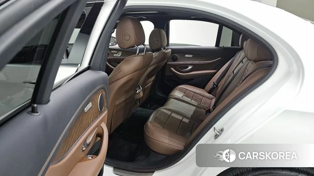 Mercedes-Benz E-Class W213 id 3923898 из Кореи 10