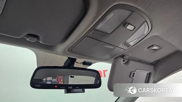 Kia Stonic id 3302597 из Кореи 10