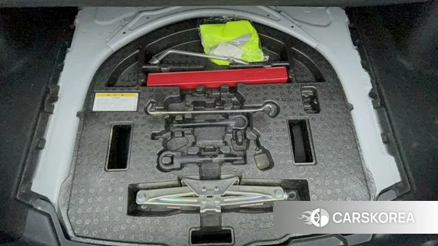 Toyota Corolla id 4258944 из Китая 10