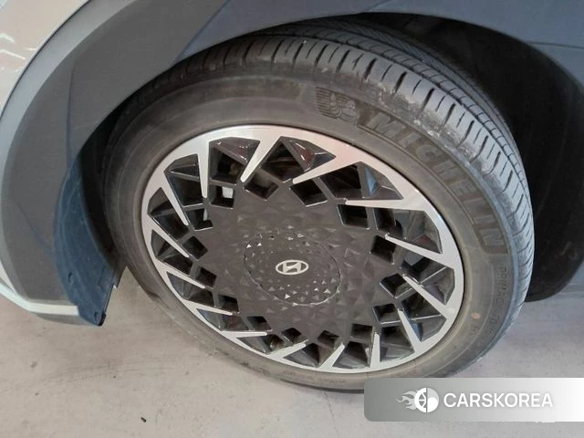 Hyundai Ionic 5 id 3909699 из Кореи 10