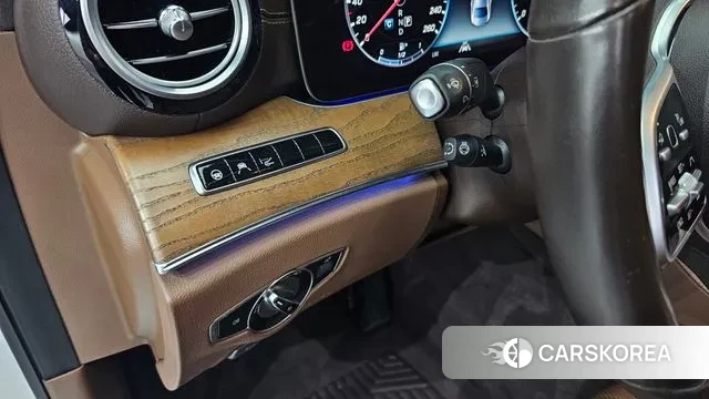 Mercedes-Benz E-Class W213 id 3203113 из Кореи 10