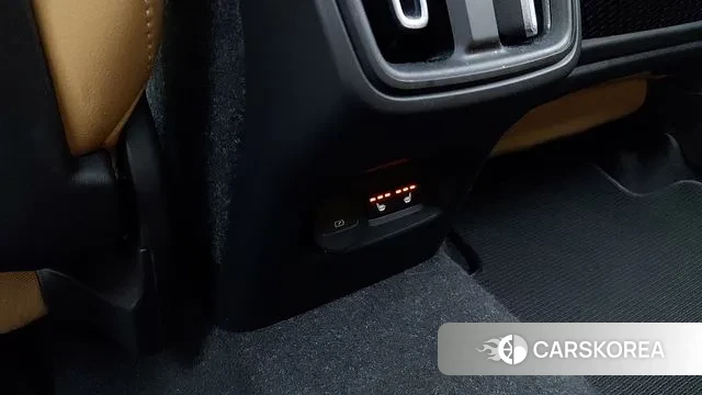 Volvo XC40 id 3509342 из Кореи 10