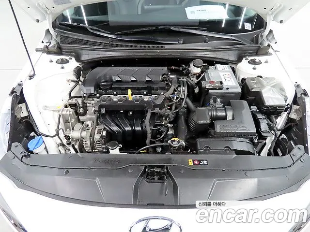 Hyundai Avante (CN7) id 2667378 из Кореи 10