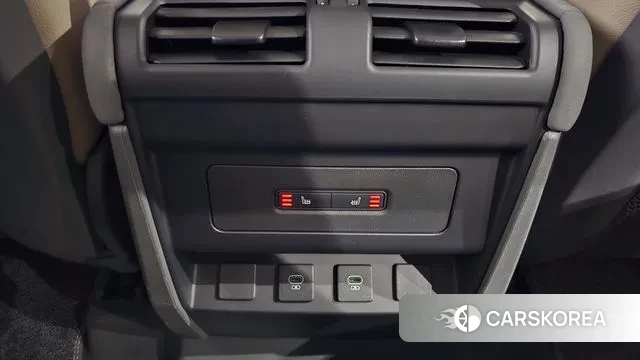 Land Rover Defender (L663) id 3411116 из Кореи 10