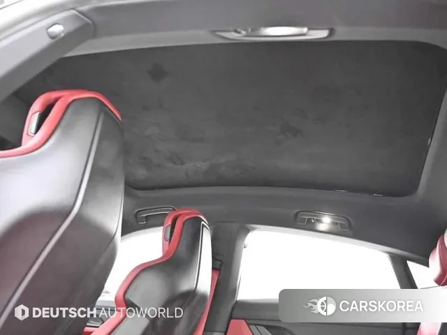 Porsche Taycan id 3502092 из Кореи 10