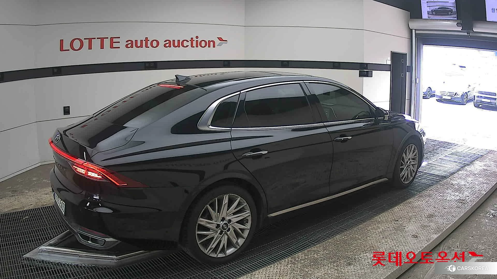 Hyundai Grandeur id 3869280 из Кореи 10