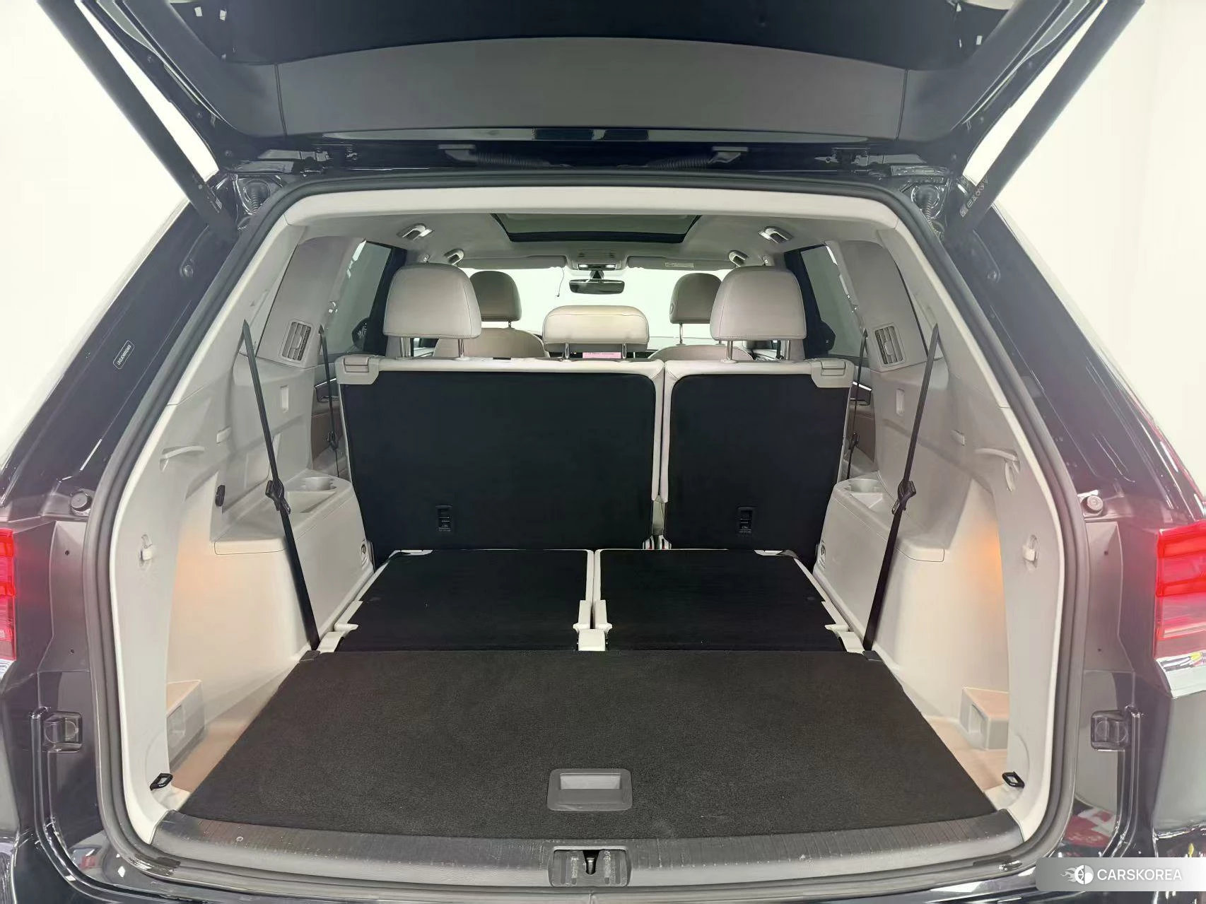 Volkswagen Tourang id 4498970 из Китая 10